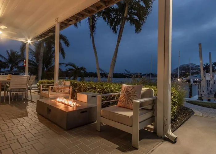 Holiday home Azule Waterfront With Private Dock
